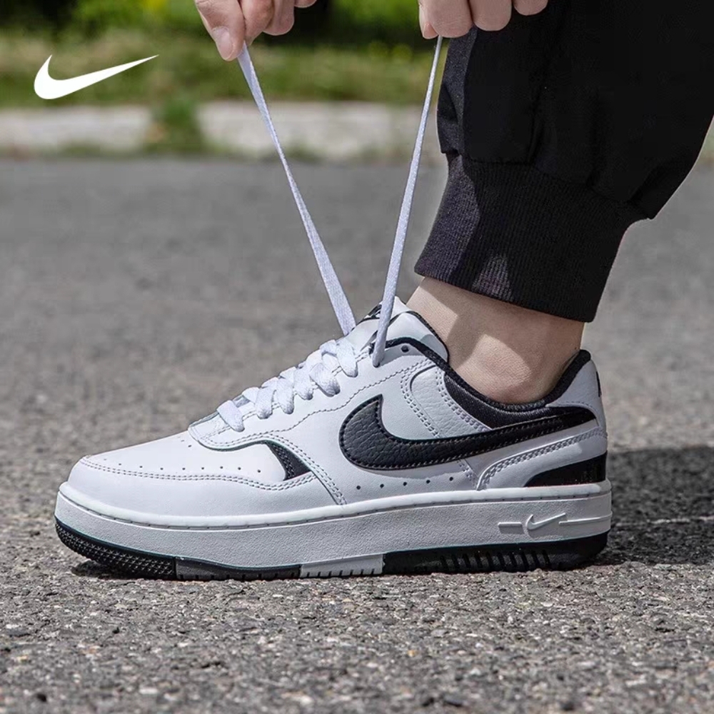 Nike gamma Force women's sneakers